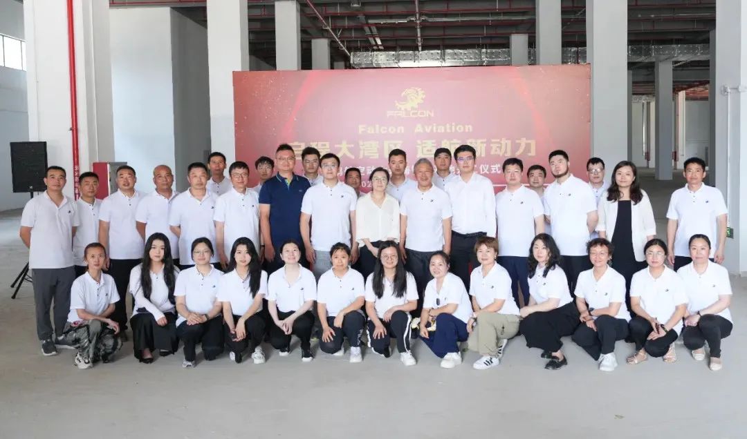 1739261450747649.jpg 22.jpg